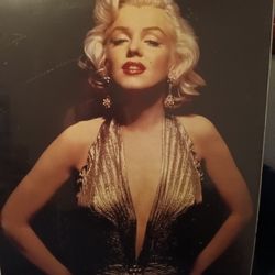 Marilyn Monroe Picture Boards N One In Black Frame
