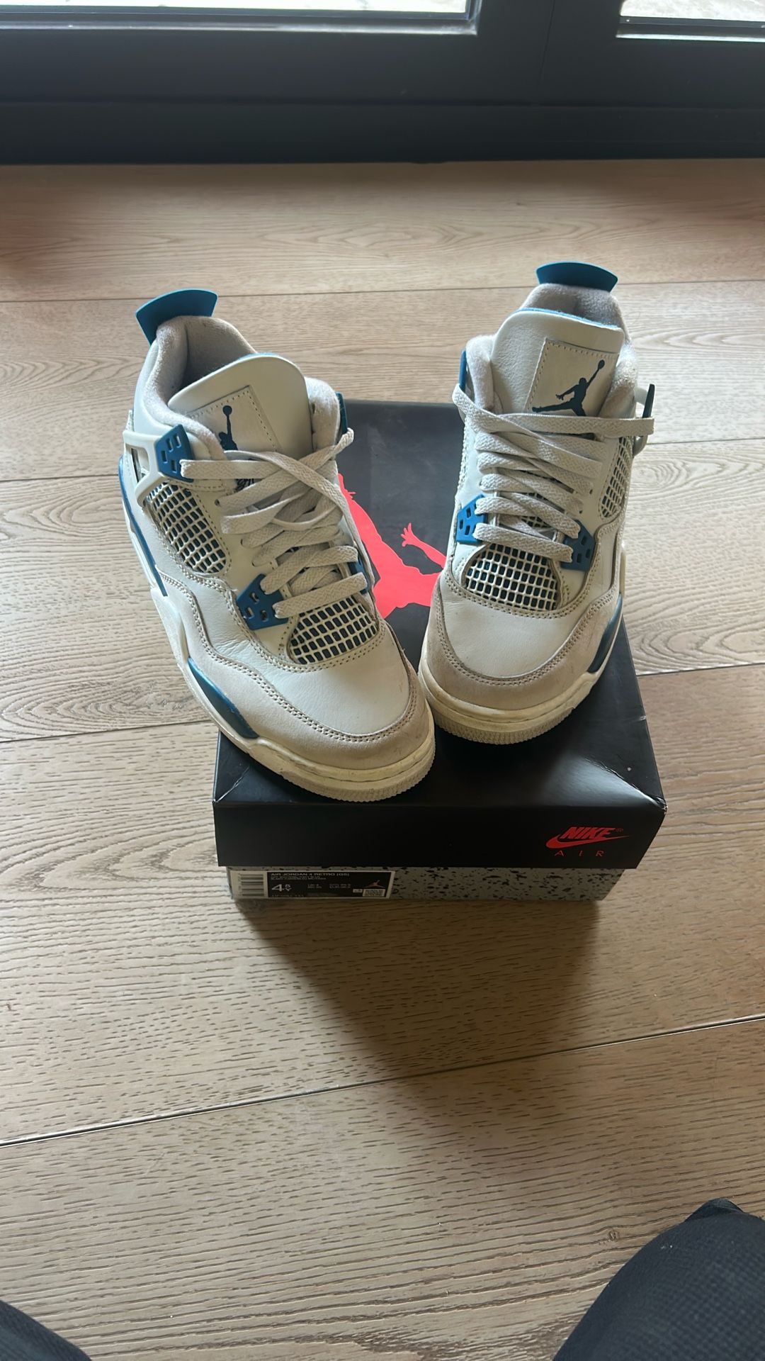Jordan 4 RETRO (GS)