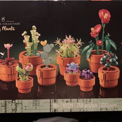 Lego Botanical Collection Tiny Plants 10329 758 PCS