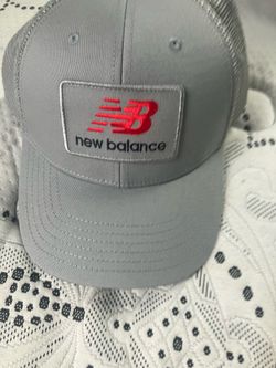 New balance hat