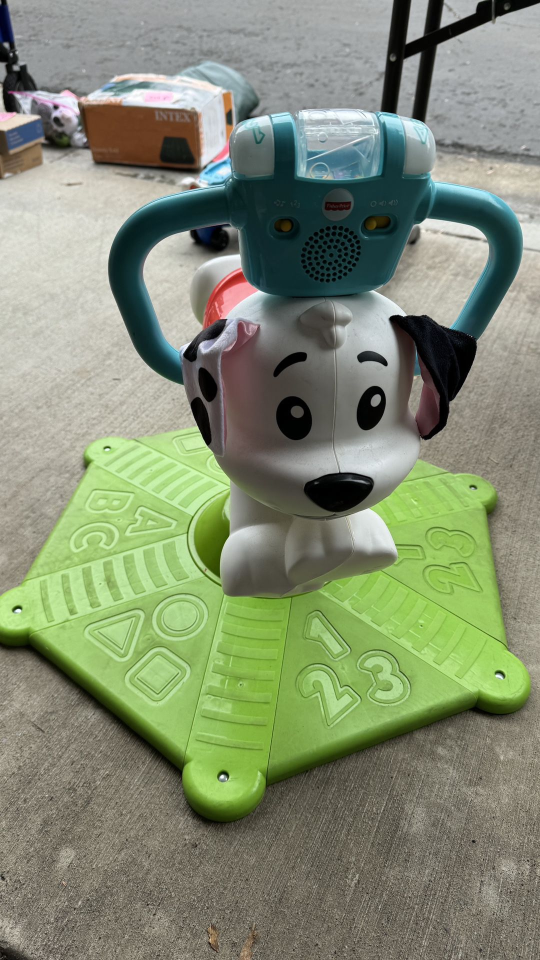 Dog bouncer Fisher Price With Lights And Music 