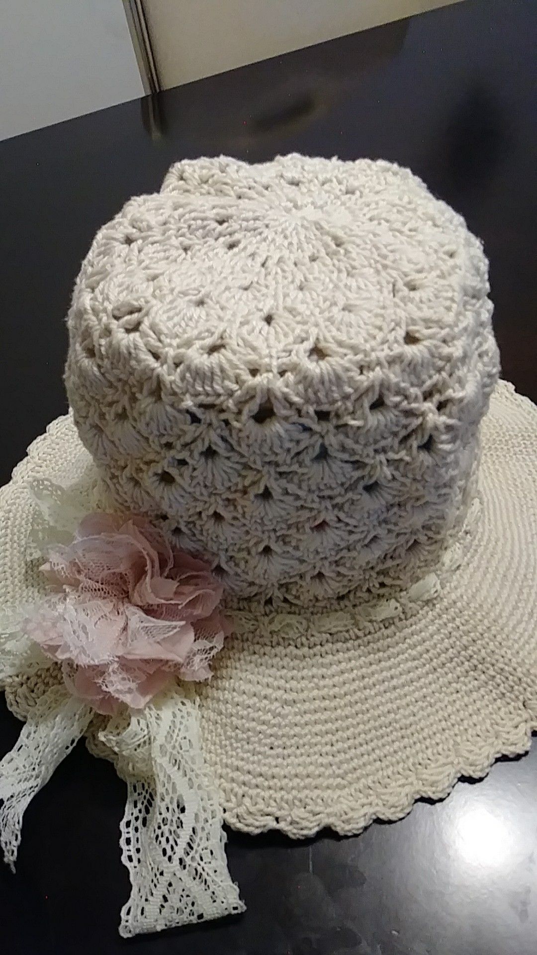 Women's crochet sun hat