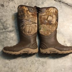 Under armor boots for fishing or working Size 10