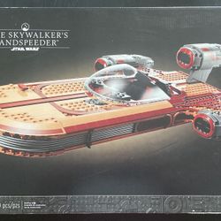 LEGO Star Wars: Luke Skywalker's Landspeeder (75341) - Ultimate Collector Series