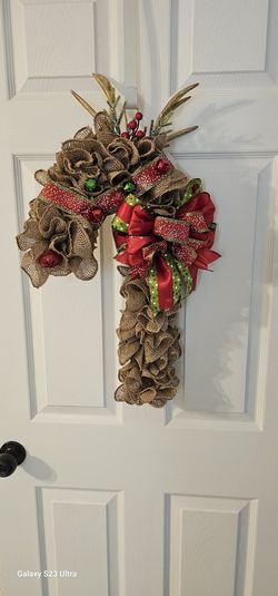Holiday Reindeer Wreath