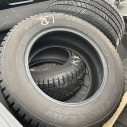 2 - LIKE NEW  BARELY USED BY A SENIOR DRIVER ! WINTER TIRES DEEP TREAD 265/60R18