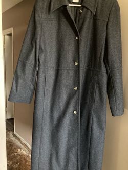 Harvé Bernard coat