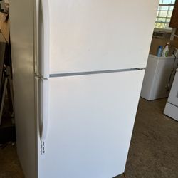 Kenmore 21 Cu Ft Refrigerator 