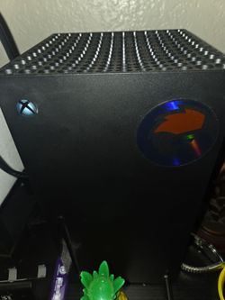 Trade for ps5 or buy xbox series x