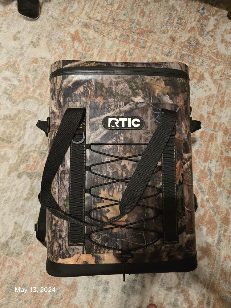 Rtic Backpack Cooler 24 Can