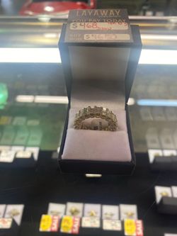 10k Diamond ring