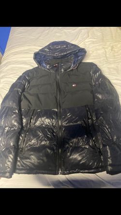 Tommy Hilfiger Puffer Jacket $70 FIRM! Xl