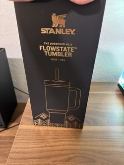 Stanley The Quencher h2.0 Flowstate Tumbler.
