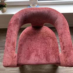 Mauv Pink Chair 