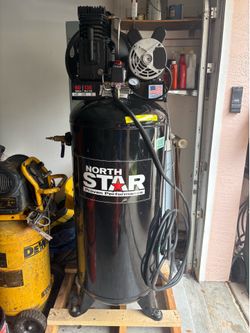 NorthStar 60-gallon Vertical Air Compressor - 150 PSI - 230V