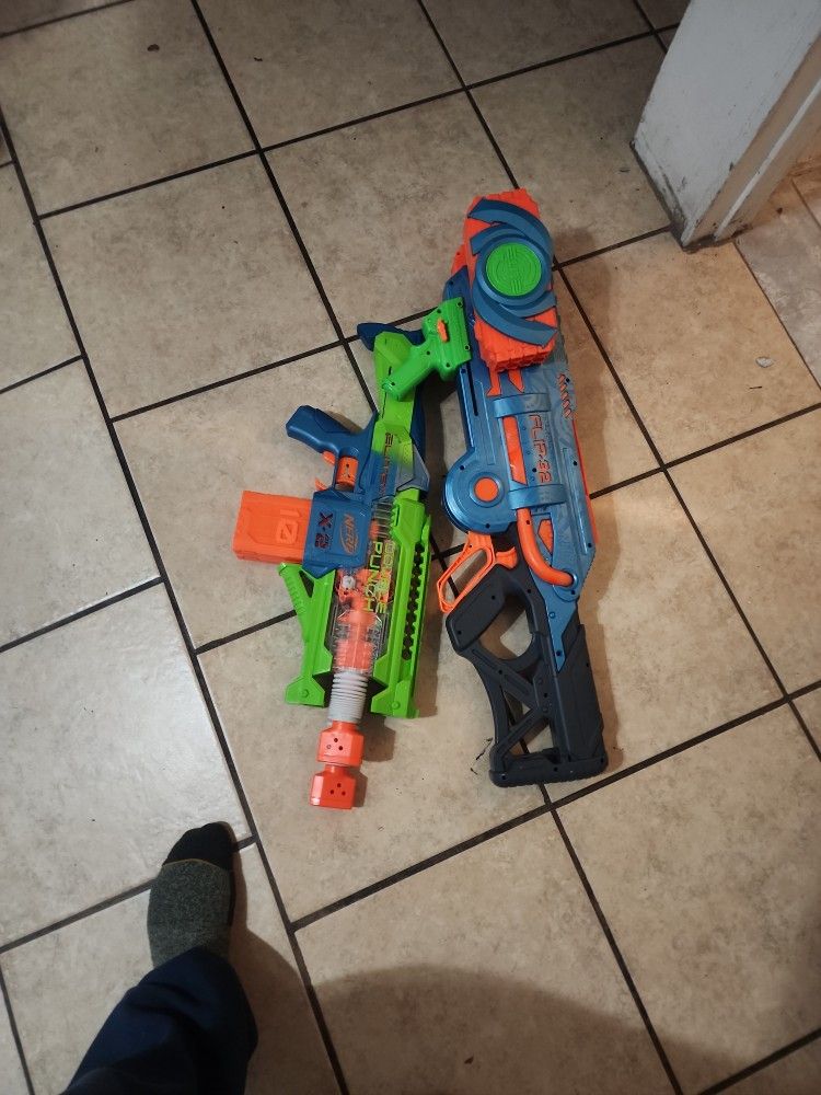 Nerf Guns