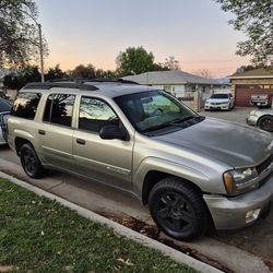 2003 Chevrolet TrailBlazer/2015 chevy cruze (3000$)