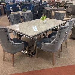 7 Pcs Dining Room Set