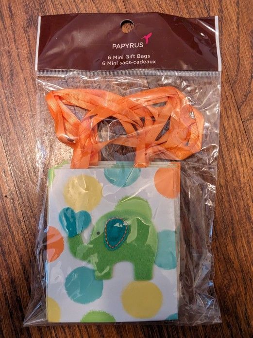 Papyrus Mini Gift Bags - 6 Pack Baby Elephant