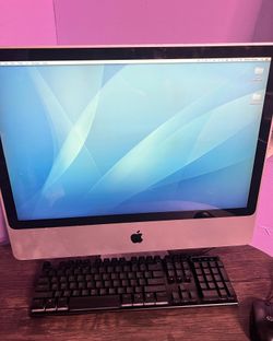 Apple 2008 Desktop With Over 1k in Studio Software 