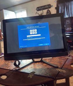 Lenovo C40-05 21.5" All-in-One A6-6310 1TB 8GB Wi-Fi Webcam 1080p Touchscreen
