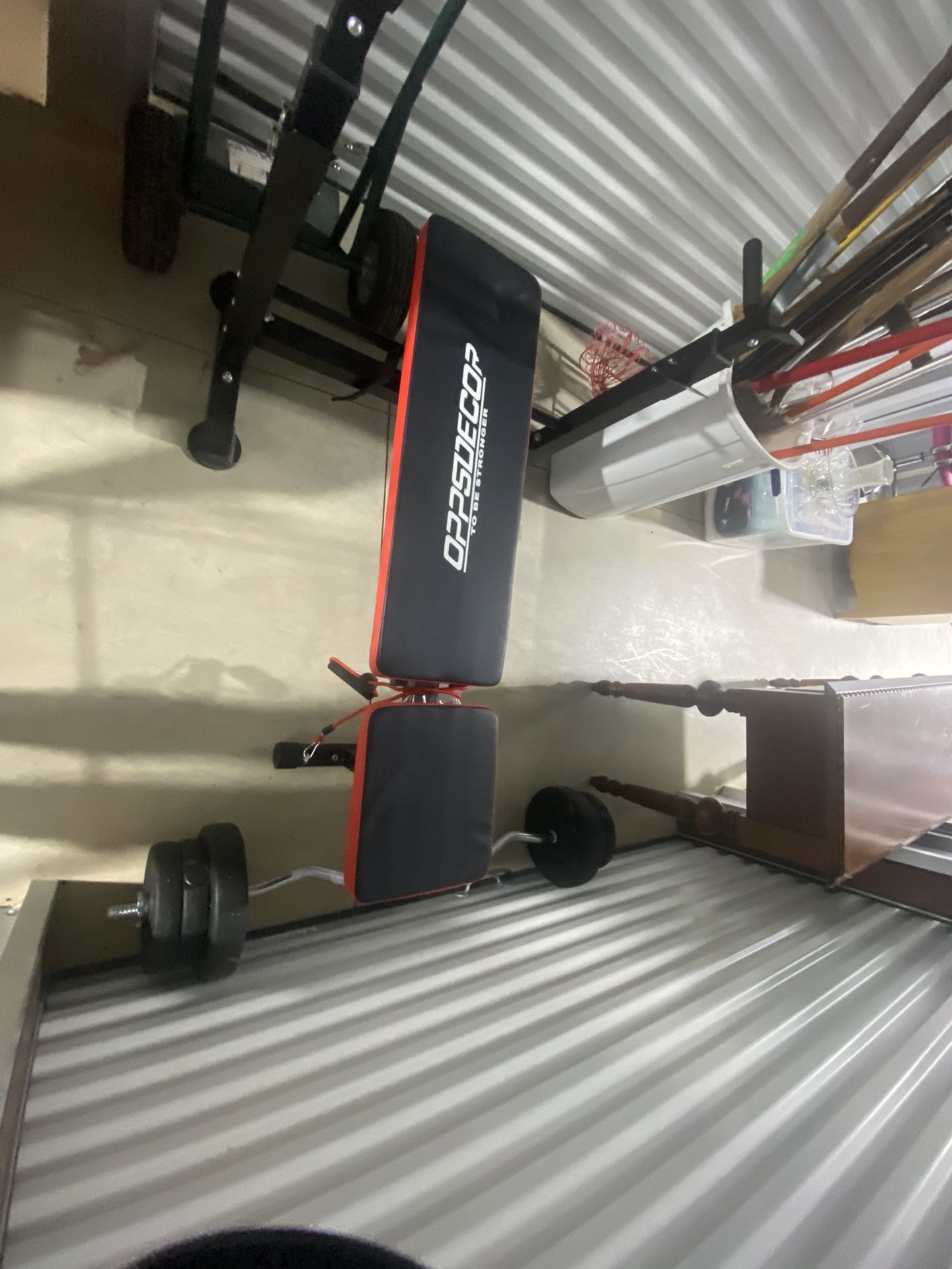 Weight Bench With Bar