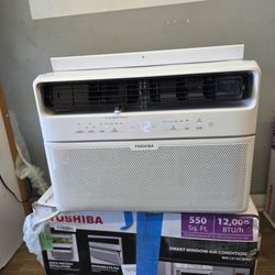 12,000 BTU 115-Volt Smart Wi-Fi Touch Control Window Air Conditioner with Remote for upto 550 sq. ft.
