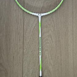 Badminton Racket Aerohurricane n72f (82-84/4u, flex)