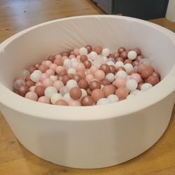 Ball Pit 