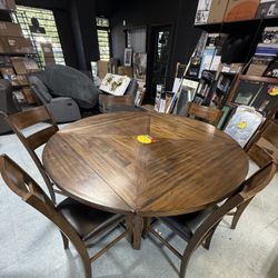 Breakfast Table/dinner Table 
