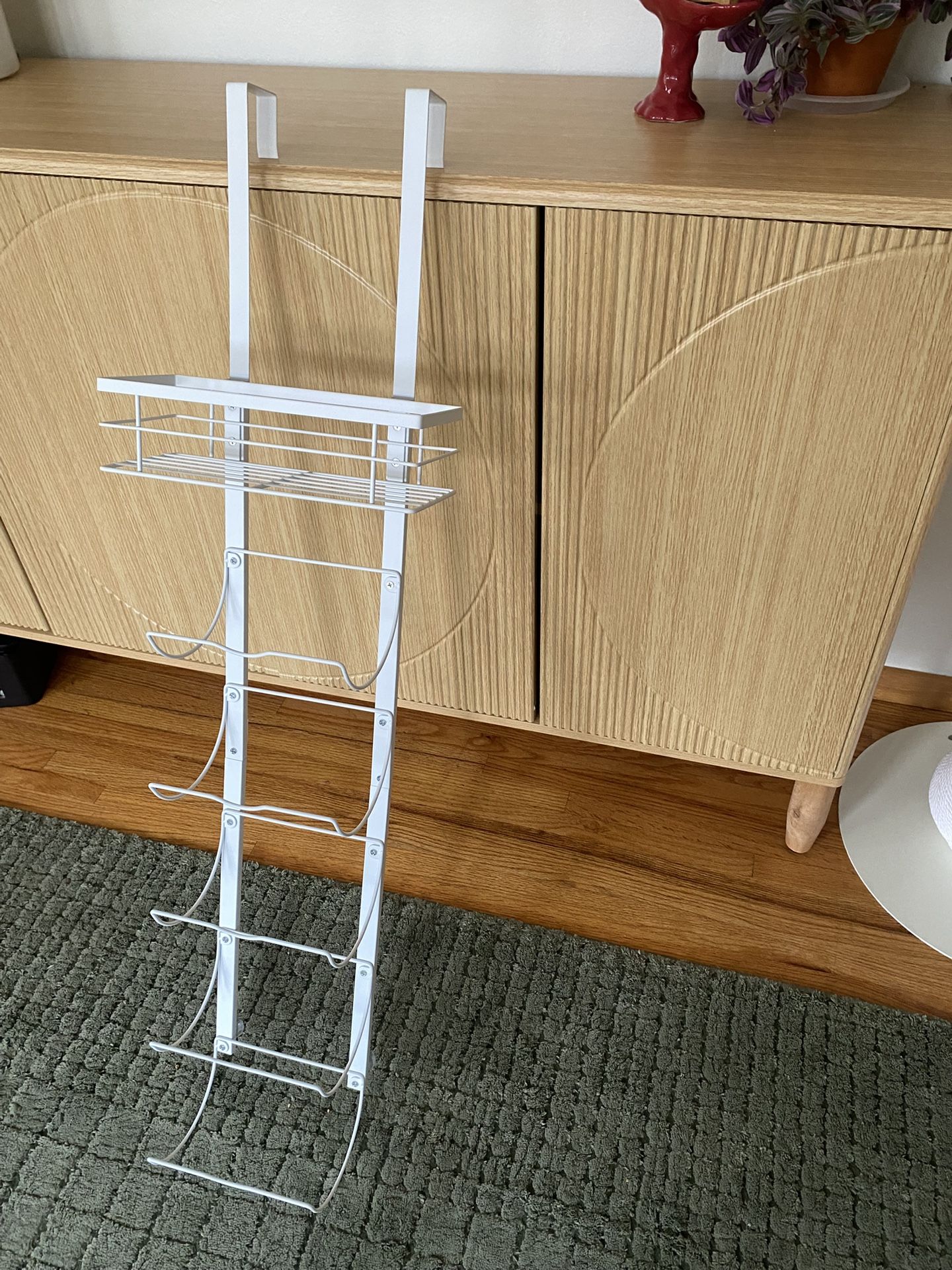 Over The Door Bathroom Organizer / Towel Rack