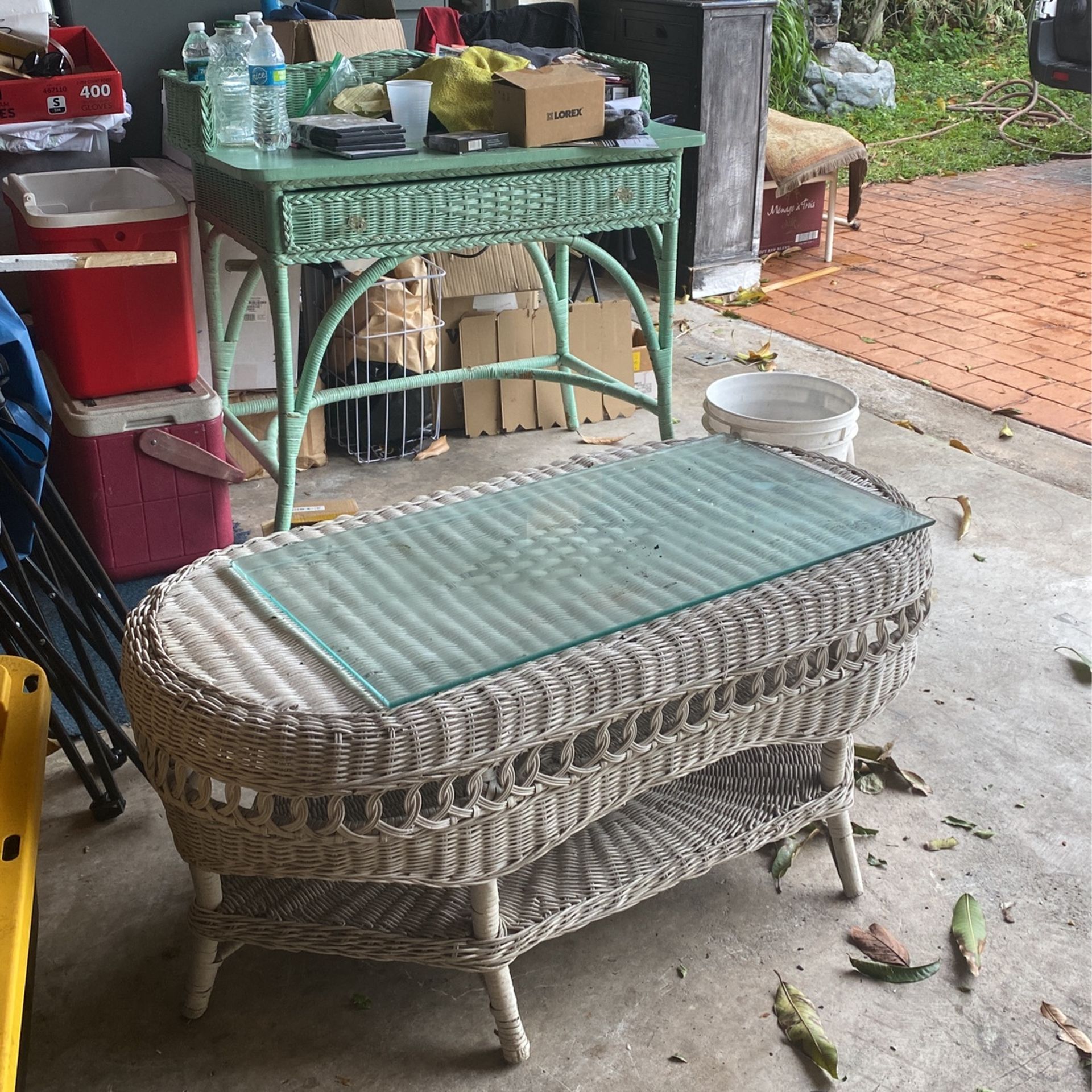 antique wicker table
