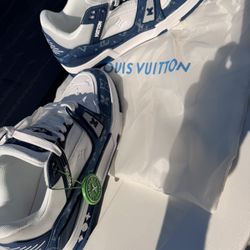 LV Trainer Sneaker 