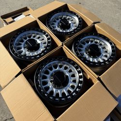 Brand New 18x9 KMC IMS “552” Machined 18” Off-Road Wheels 8 Lug Wheels For GMC Chevy HD Trucks