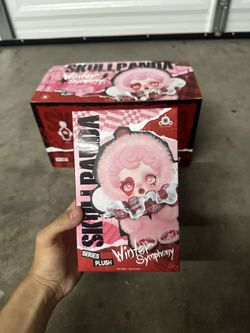 PopMart Skullpanda Winter Symphony Series Plush Blindbox