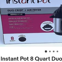 Duo Crips And Air Fryer New 8 Quarter $80
