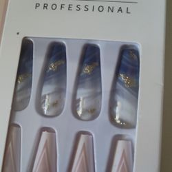 Press On Nails 