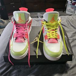 AIR JORDAN'S  4 RETRO
