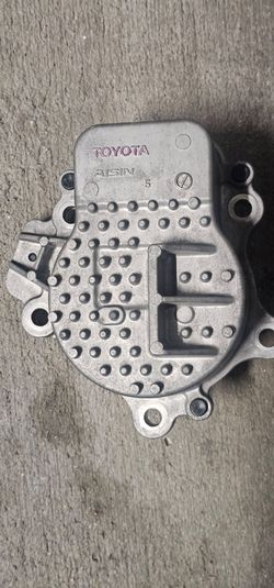 2010-15 Refurbished OEM Toyota PRIUS water pumps