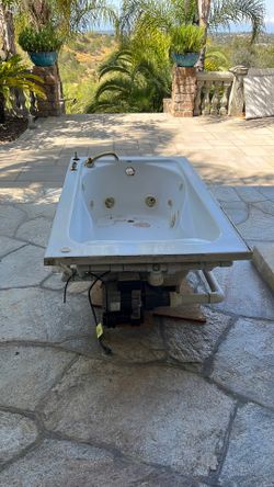 jacuzzi tub