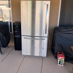 LF Fridge 