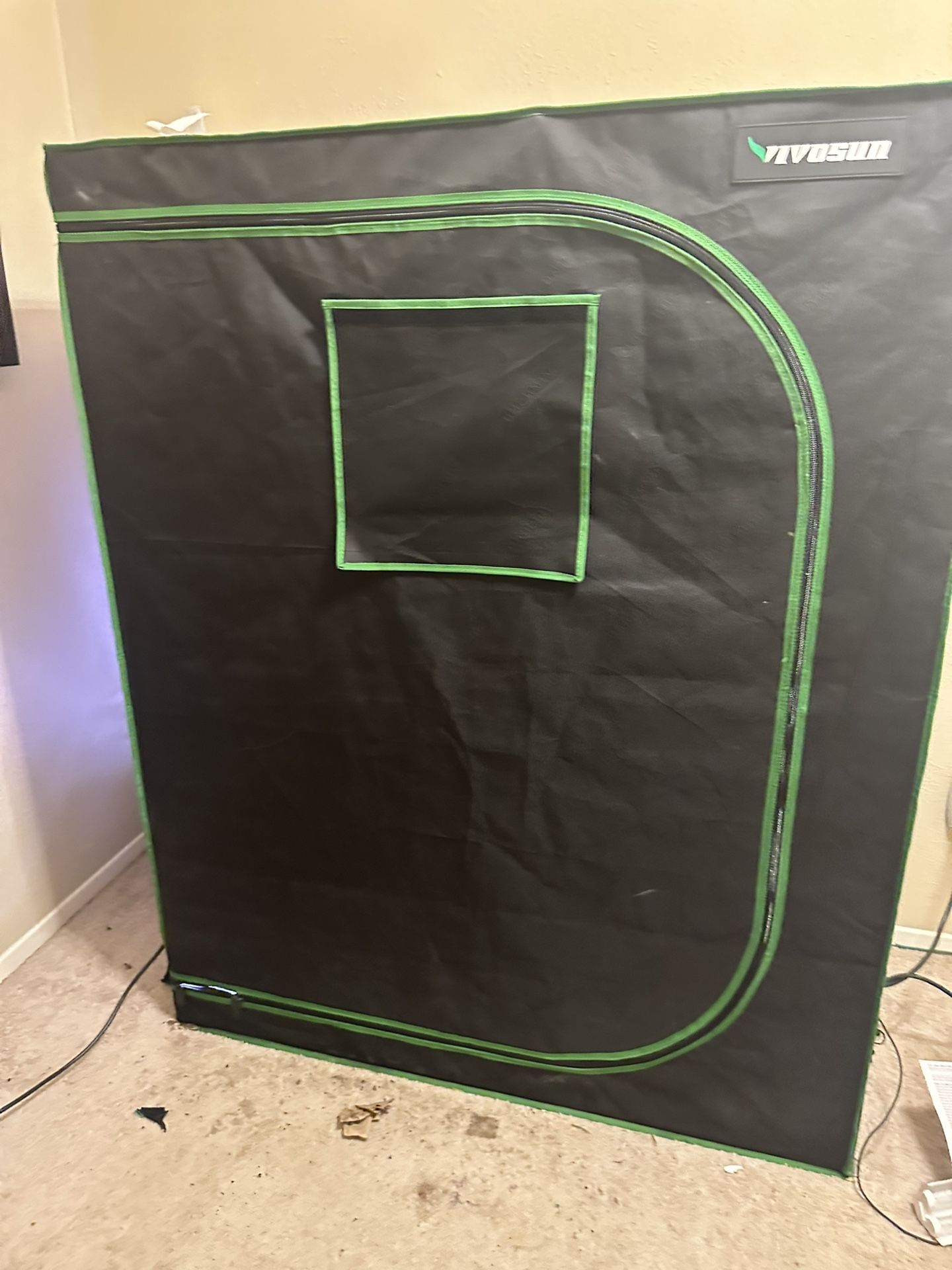 Vivosun Grow Tent With Everything You Need