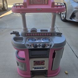Play Kitchen