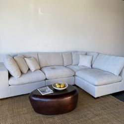 Modern Cloud Modular Sectional – 4 Seat Sofa Chaise – New – Free Delivery (San Diego)