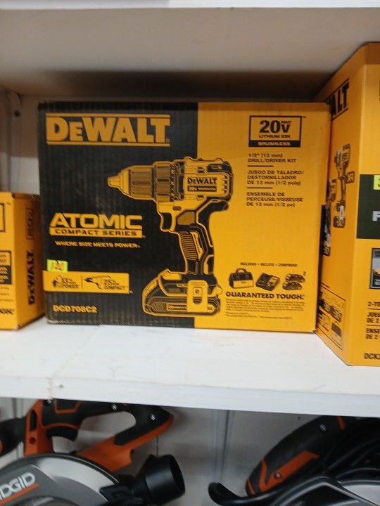 Dewalt New Brushless Atomic 20v 1/2 Drill