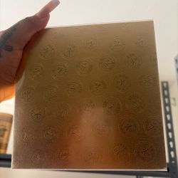 Bond No. 9 NYC Gift Box Lid