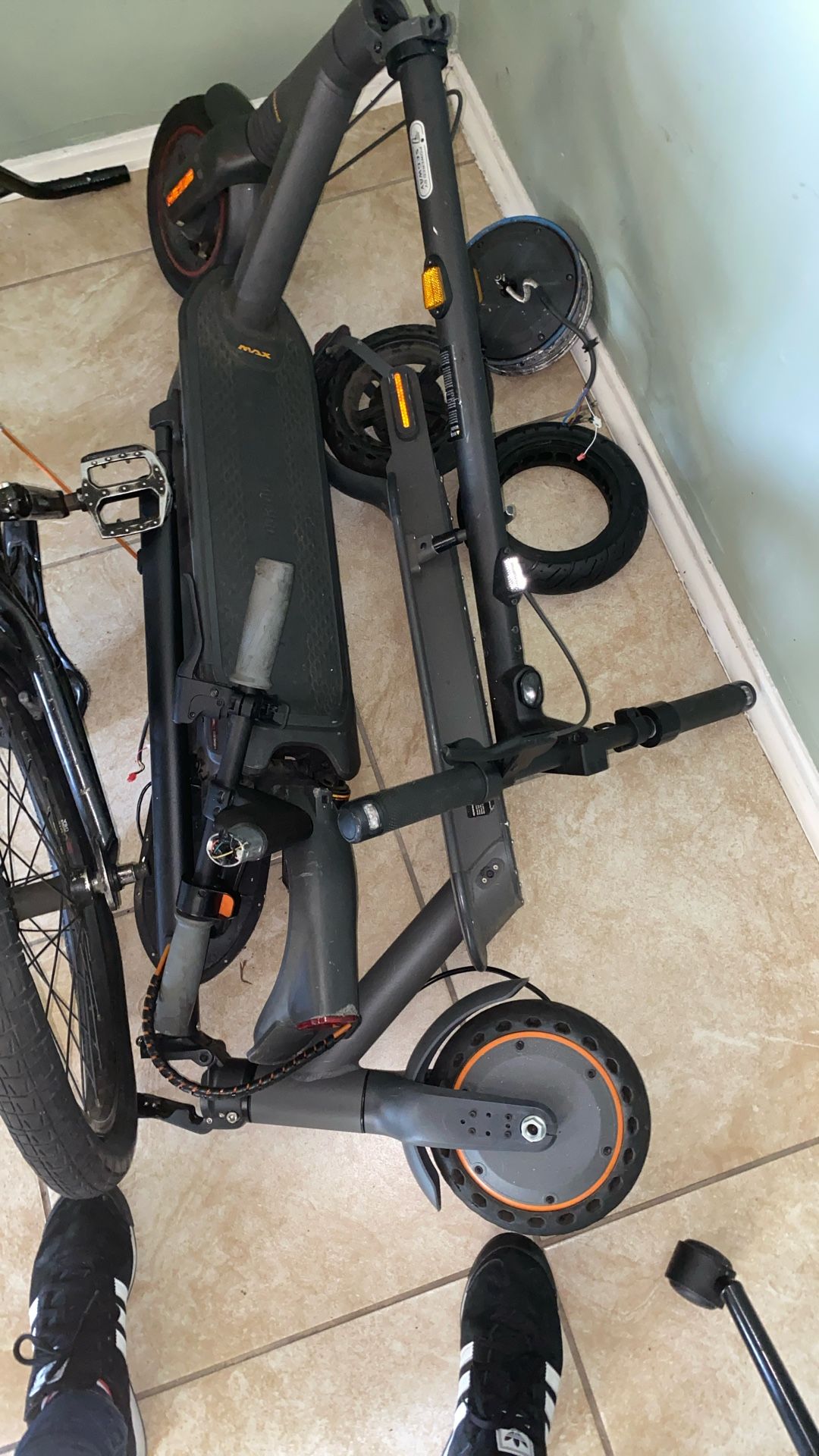 Ninebot Max And Volpam