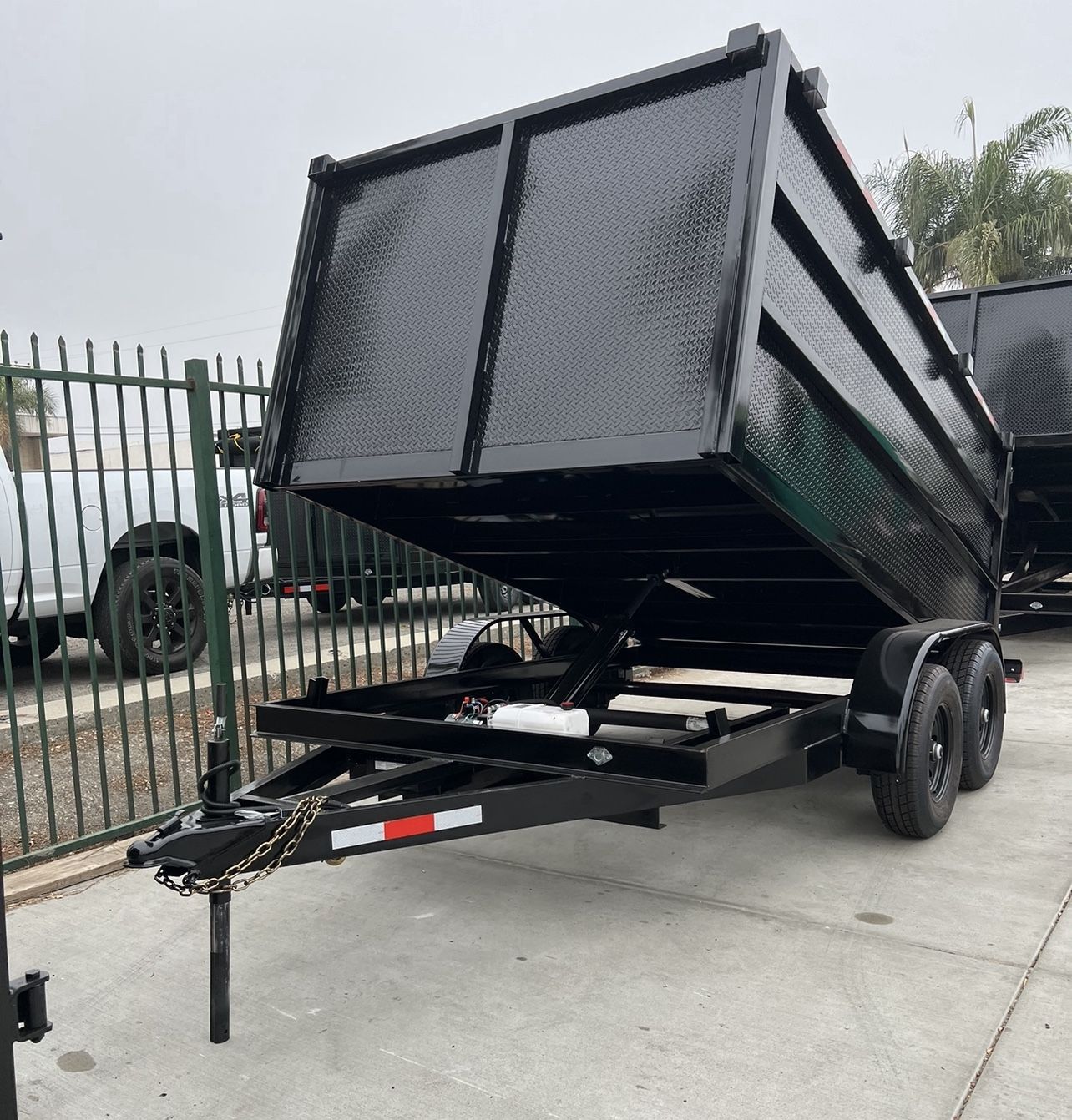 Hydraulic Dump Trailers 