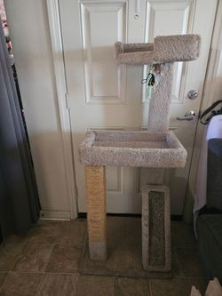 Two-Tier Cat Tree with Scratching Posts 55H×20W×24 L