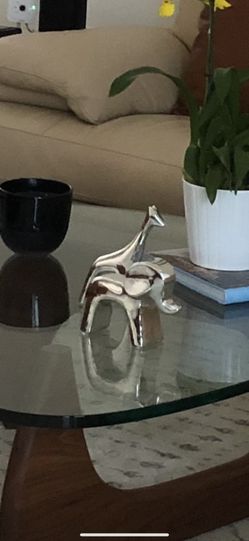 Giraffe And Elephant Table Top Decor